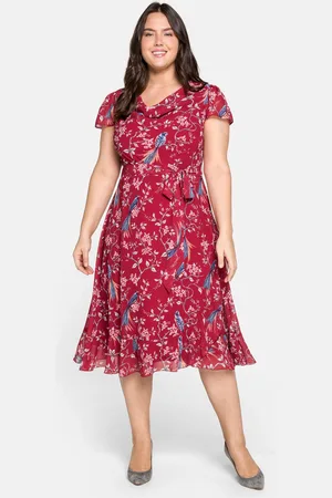 Sheego Chiffonkleid »Chiffonkleid mit Blumenprint und Wasserfallkragen«, mit Blumenprint und Wasserfallkragen
