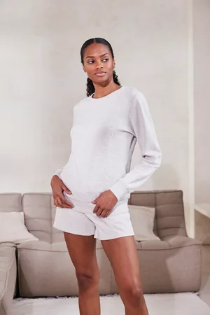 vivance collection Sweatshorts, bequeme kurze Loungehose mit seitlichen Taschen