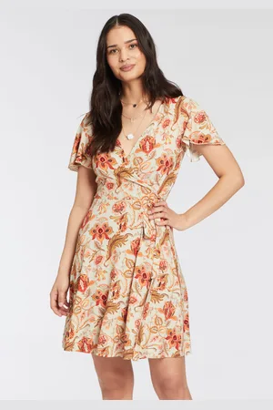 Laura Scott Jerseykleid, mit femininen Schmetterlingsärmeln
