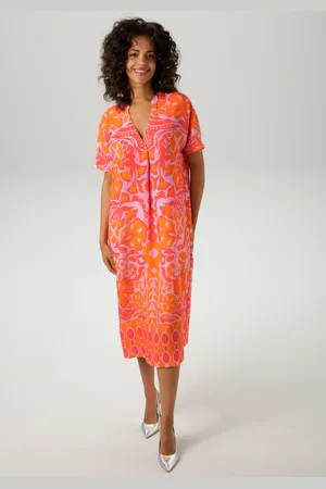 Aniston Sommerkleid, mit extravagantem, grafischen Druck - NEUE KOLLEKTION