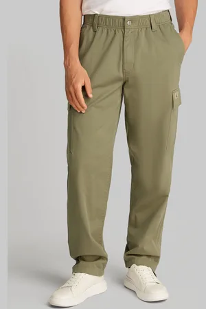 Calvin Klein Cargohose »REGULAR STRAIGHT CARGO«, mit Logoprägung