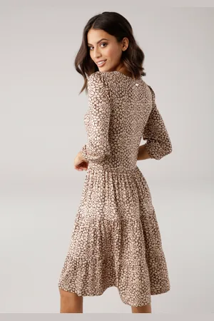 Laura Scott Jerseykleid, festliche Anlässe, taillierte Passform, mit Volant-Kleidersaum