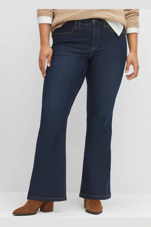 Sheego Bootcut-Jeans »Jeans mit Kontrastnähten«