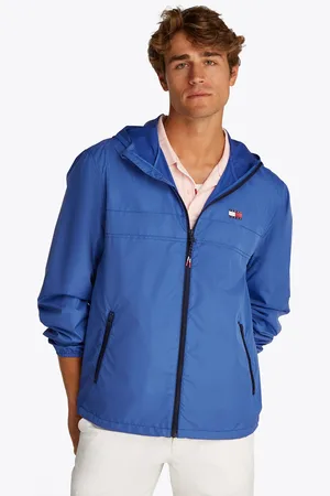 Tommy Hilfiger Outdoorjacke »TJM LW CHICAGO JACKET«, mit Kapuze, mit Logoprägung