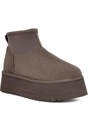UGG Plateaustiefelette »CLASSIC MINI DIPPER«, Schlupfboots, Winterstiefel, Snowboots mit Plateausohle