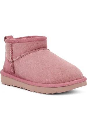 UGG Winterboots »Classic Ultra Mini«, Schlupfstiefel, Winterstiefel, Boots mit Lammfellfutter