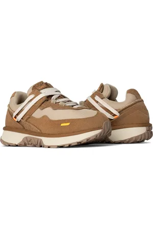 UGG Sneaker »RETROFI LOW«, Plateausneaker, Chunky Sneaker, Schnürschuh mit weichem Fußbett