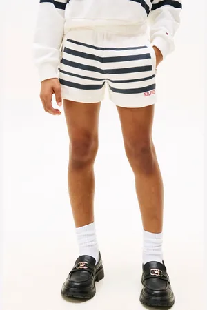 Tommy Hilfiger Sweatshorts »TOMMY SCRIPT CN SWEATSHORT«, mit Script Schriftzug