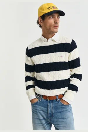 GANT Rundhalspullover »STRIPED COTTON CABLE C-NECK«, besticht durch ein durchgehendes Streifenmuster in Zopfstrickstruktur