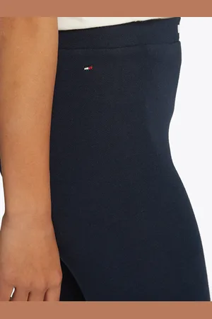 Tommy Hilfiger Radlerhose »ESSENTIAL LOGO CYCLING SHORT«, mit Logoschriftzug, in Minilänge