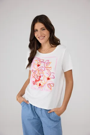Lieblingsstück Rundhalsshirt »ClairyL«, mit großem Frontprint