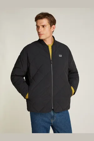 Calvin Klein Steppjacke »QUILTED JACKET«, Logopatch, Stehkragen