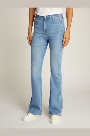 Tommy Hilfiger Slim-fit-Jeans »Sylvia High Rise Flare«, mit Logo-Badge