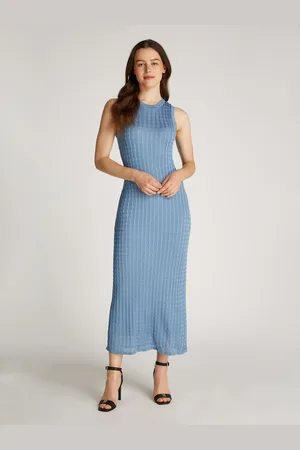 Tommy Hilfiger Strickkleid »RAYON CABLE LONG FLARED DRESS NS«, mit Zopfmuster