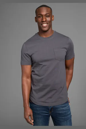 Bruno Banani Longshirt, mit abgerundetem Saum