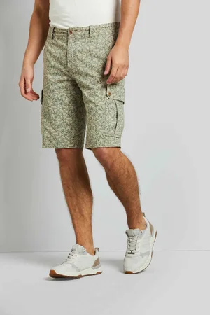 Bugatti Bermudas, mit verschiedenen Taschenlösungen