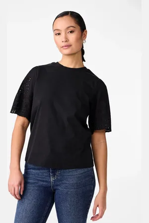 Y.A.S Kurzarmshirt »YASLEX SS TOP W. EMB SLEEVES S. NOOS«, mit Lochstickerei