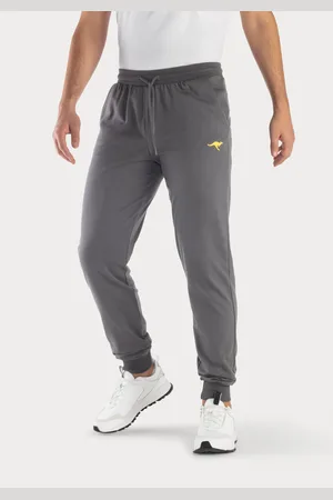 KangaROOS Sweathose, Jogginghose mit kleiner Logostickerei