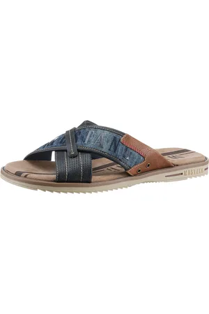 Mustang Pantolette, Sommerschuh, Schlappen, Poolslides, mit auffälligem Logoschriftzug
