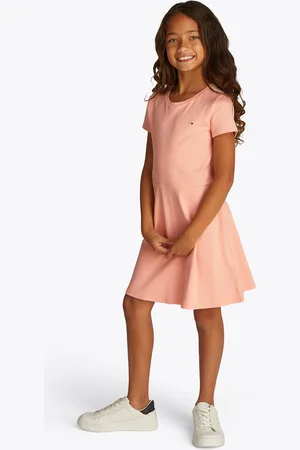 Tommy Hilfiger Skaterkleid »ESSENTIAL SKATER DRESS SS«, mit schwingendem Rock, mit Logostickerei