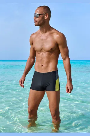 H.I.S Boxer-Badehose, im Colorblocking-Design