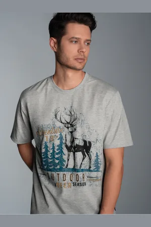 Trigema T-Shirt » T-Shirt mit großem Hirsch-Printmotiv«, (1 tlg.)