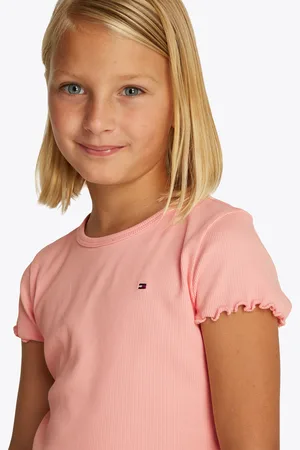 Tommy Hilfiger T-Shirt »ESSENTIAL RIB TOP SS«, mit Logostickerei