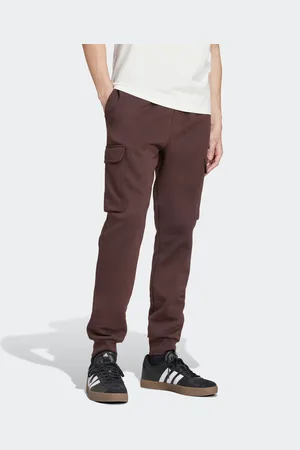 adidas Sporthose »ESSENTIALS FLEECE REGULAR TAPERED CARGOHOSE«, (1 tlg.), Jogginghose Cargo aus weichem Fleece-Material