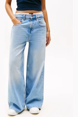 Tommy Hilfiger Loose-fit-Jeans »Charlie Mid Rise Lose Wide«, mit Logostickerei