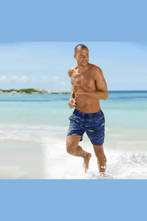 KangaROOS Badeshorts, im modischen Design