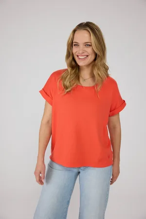 Lieblingsstück Rundhalsshirt »CamilaEp«, mit Logostickerei