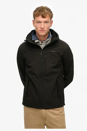 Superdry Outdoorjacke »HOODED SOFT SHELL TREKKER JKT«, mit Kapuze