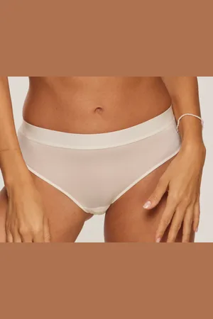 QS by s.Oliver Panty »Clemence«, hinten mit schöner, graphischer Spitze