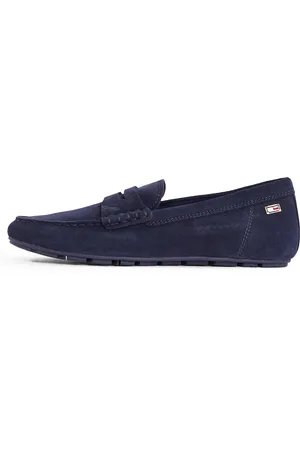 Tommy Hilfiger Slipper »FLAG SOFT SUEDE DRIVER LOAFER«, Schlupfschuh, Bequemschuh, Mokassin, Flats mit modischen Zierriegel