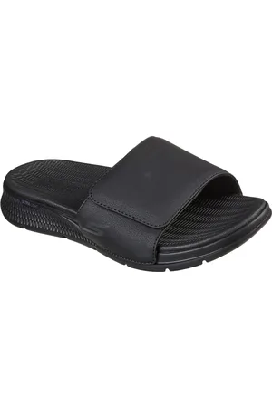Skechers Pantolette »GO CONSISTENT SANDAL-WATERSHED«, Strandschuh, Badeschuh, Pool Slides mit Goga Mat Fußbett