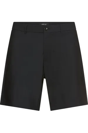 Replay Chinoshorts, mit paspelierten Gesäßtaschen