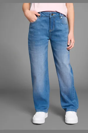 Kidsworld Loose-fit-Jeans »Mädchenjeans in weiter Form«, Weite Jeans mit Logo-Stickerei