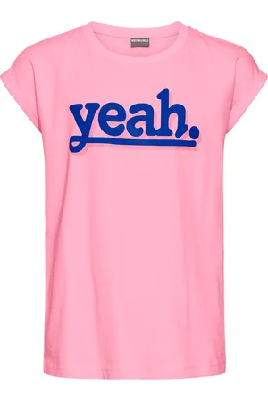 Kidsworld T-Shirt »Sprücheshirt mit überschnittener Schulter«, T-Shirt "YEAH" print