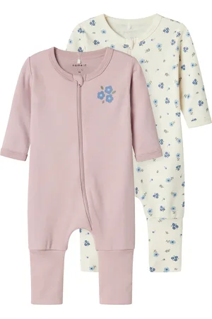 NAME IT Pyjama »NBFNIGHTSUIT 2P ZIP FF JET FLOWER NOOS«, (Packung, 2 tlg.)