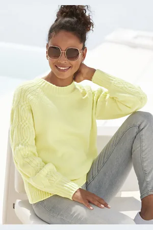 Lascana Rundhalspullover, mit Zopfstrickdetails an den Ärmeln, farbenfroher Strickpullover