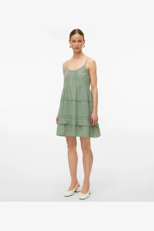 VERO MODA Trägerkleid »VMPRETTY SHORT SINGLET DRESS WVN GA NOOS«