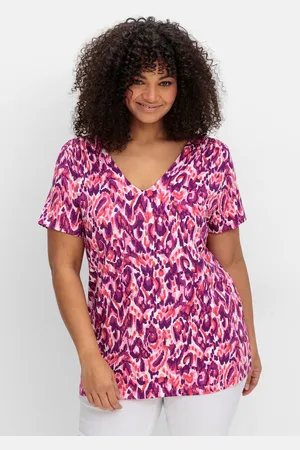 Sheego T-Shirt »Shirt mit Alloverdruck und V-Ausschnitt«