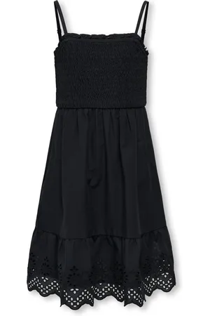 ONLY Trägerkleid »KOGLOU LIFE EMB SMOCK DRESS WVN«