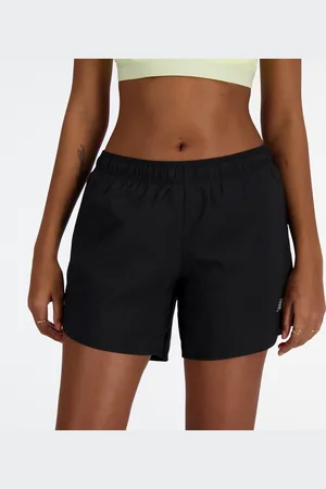New Balance Laufshorts »Sport Essentials Short 5"«