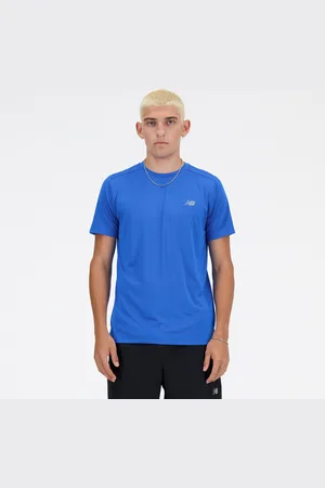 New Balance Laufshirt »Sport Essentials T-Shirt«, mit Streifendesign