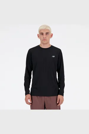 New Balance Laufshirt »Sport Essentials Long Sleeve«, mit Label