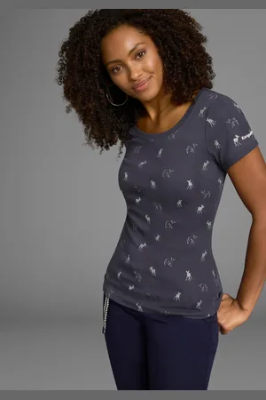 KangaROOS T-Shirt, kurzärmelig, sehr figurbetont und hüftbedeckend