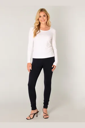 Base Level Langarmshirt, mit Rundhalsausschnitt