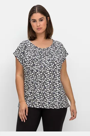Sheego Rundhalsshirt »Shirt mit Blumendruck und dekorativen Falten«, mit Blumendruck und dekorativen Falten