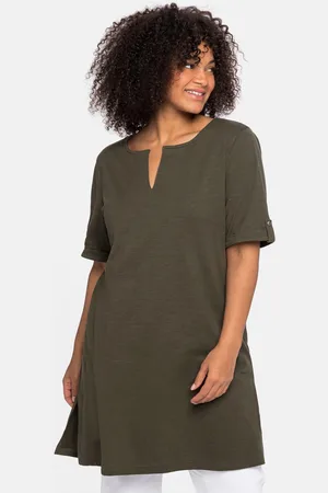 Sheego Longshirt »Longshirt mit geschlitztem Ausschnitt«